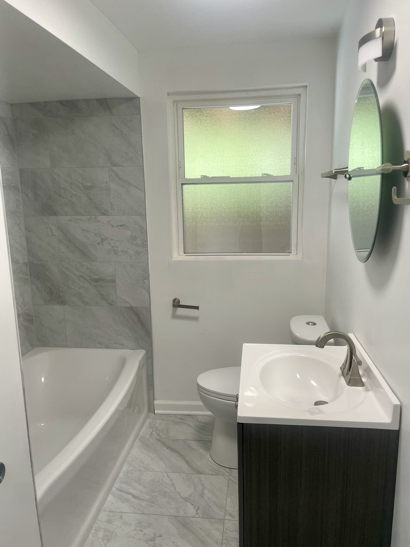 9233 S Burnside Avenue