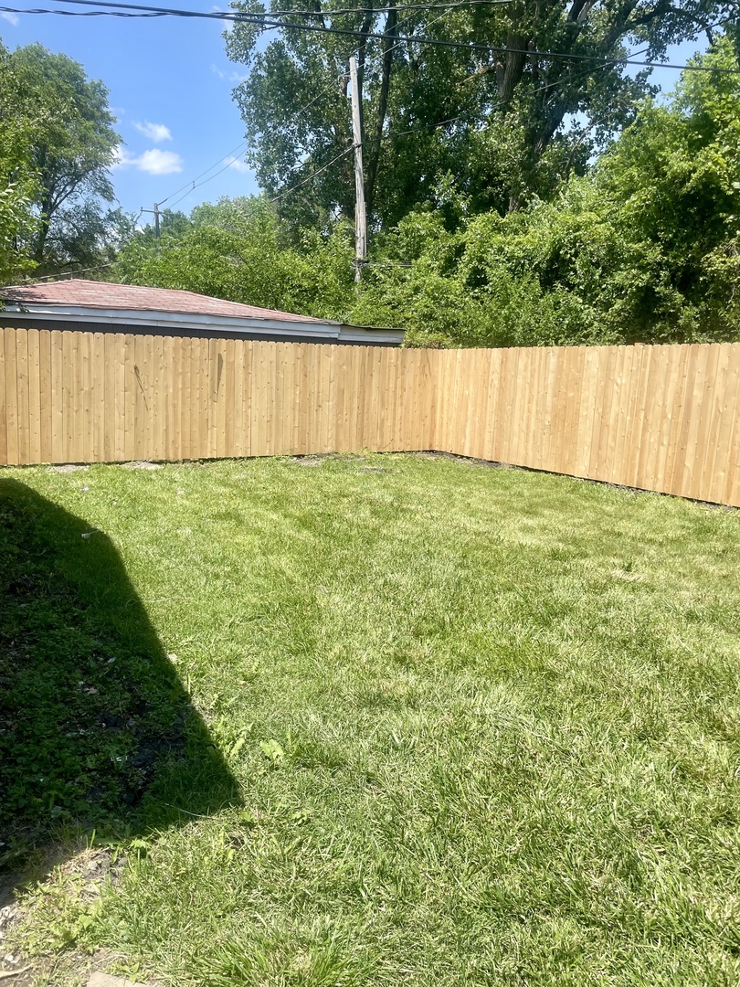 9233 S Burnside Avenue