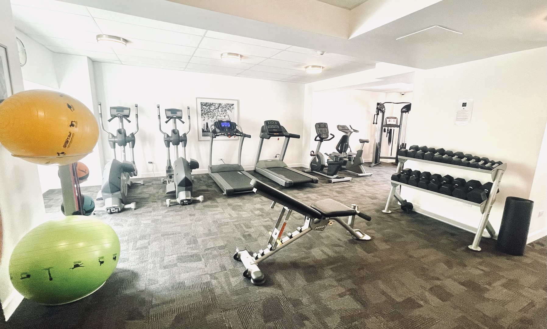 5000 S Cornell Avenue Unit: 19C