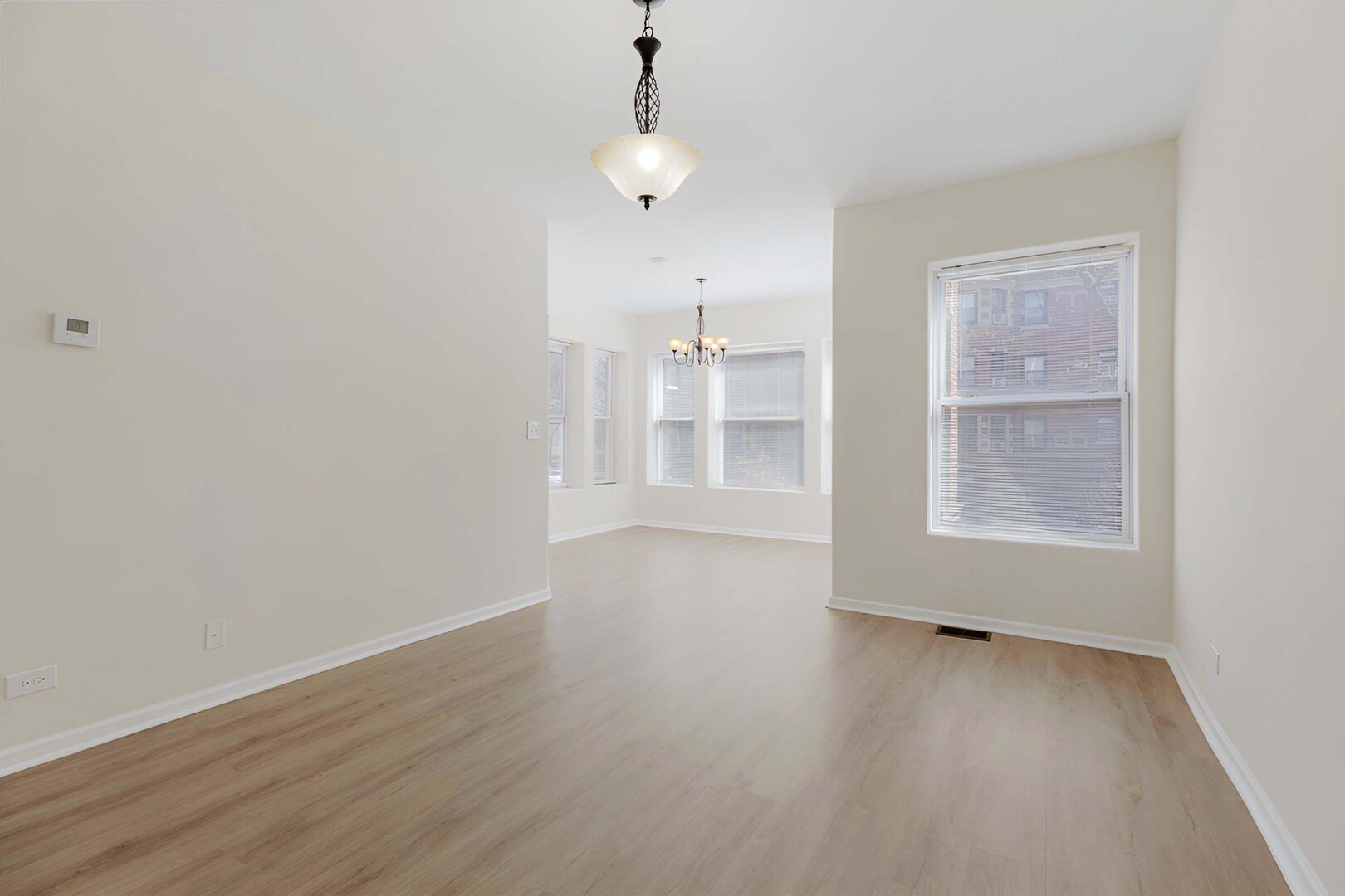 6704 S Ridgeland Avenue Unit: 1D