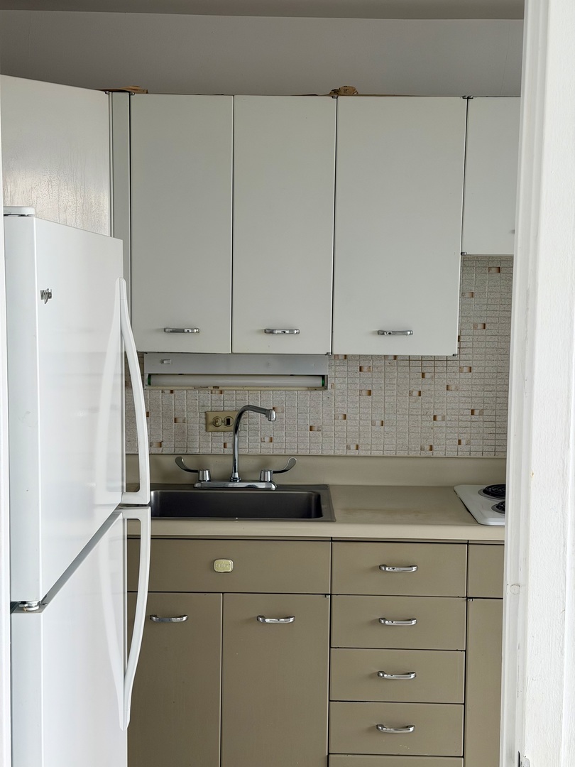 4800 S Chicago Beach Drive Unit: 1606-N