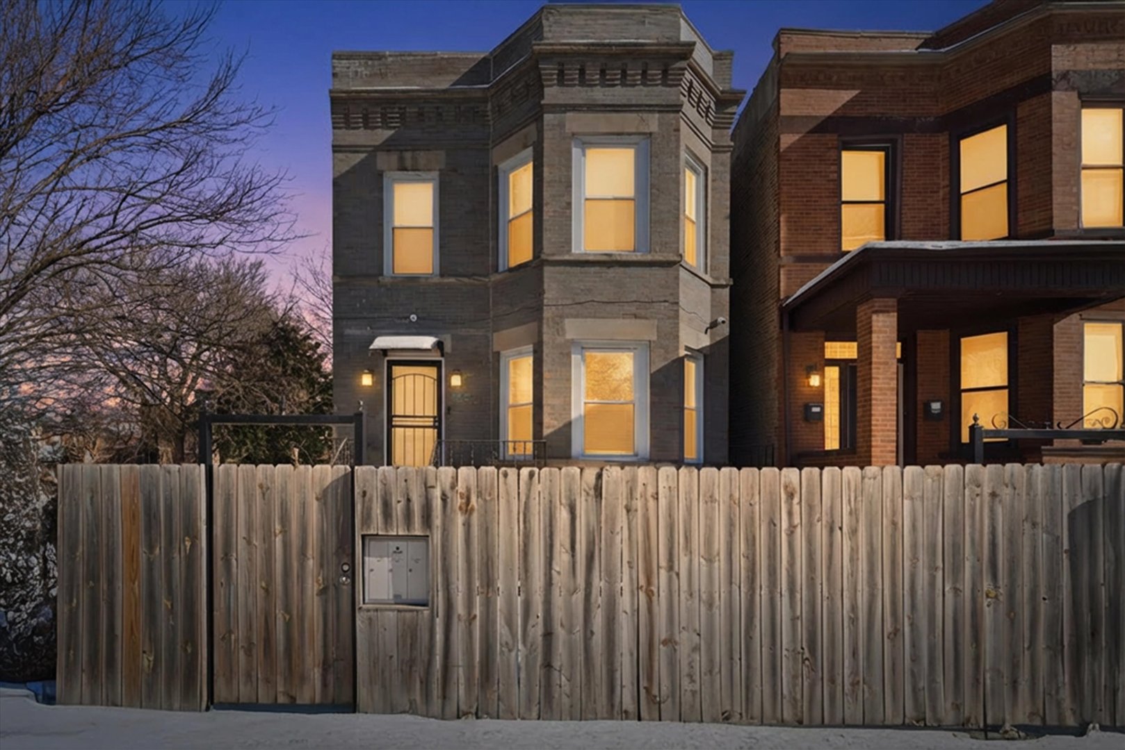 7415 S Langley Avenue