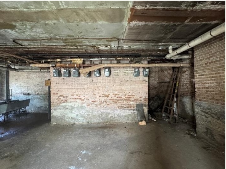 8156 S Laflin Street