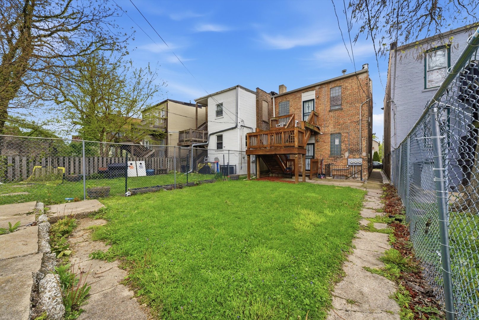 7134 S University Avenue