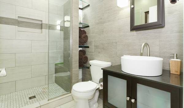 3529 N RETA Avenue Unit: 1R