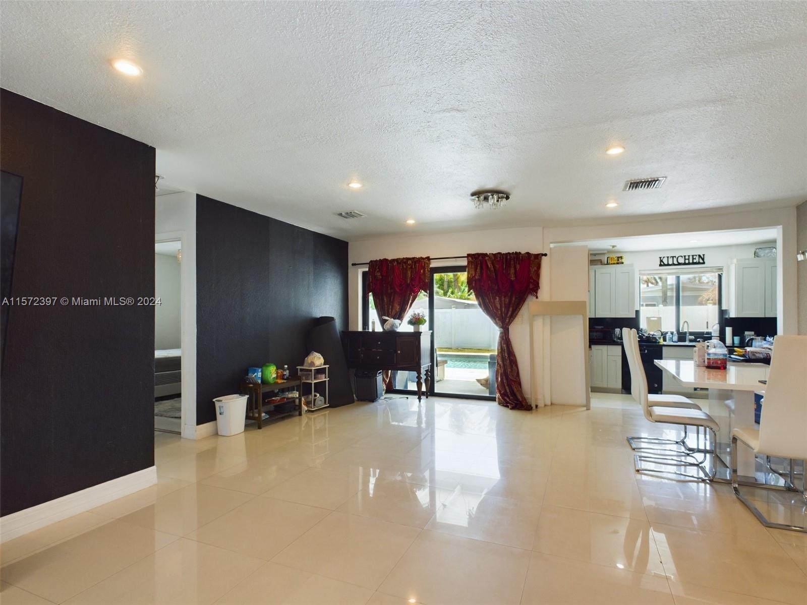 9020 SW 198th Ter