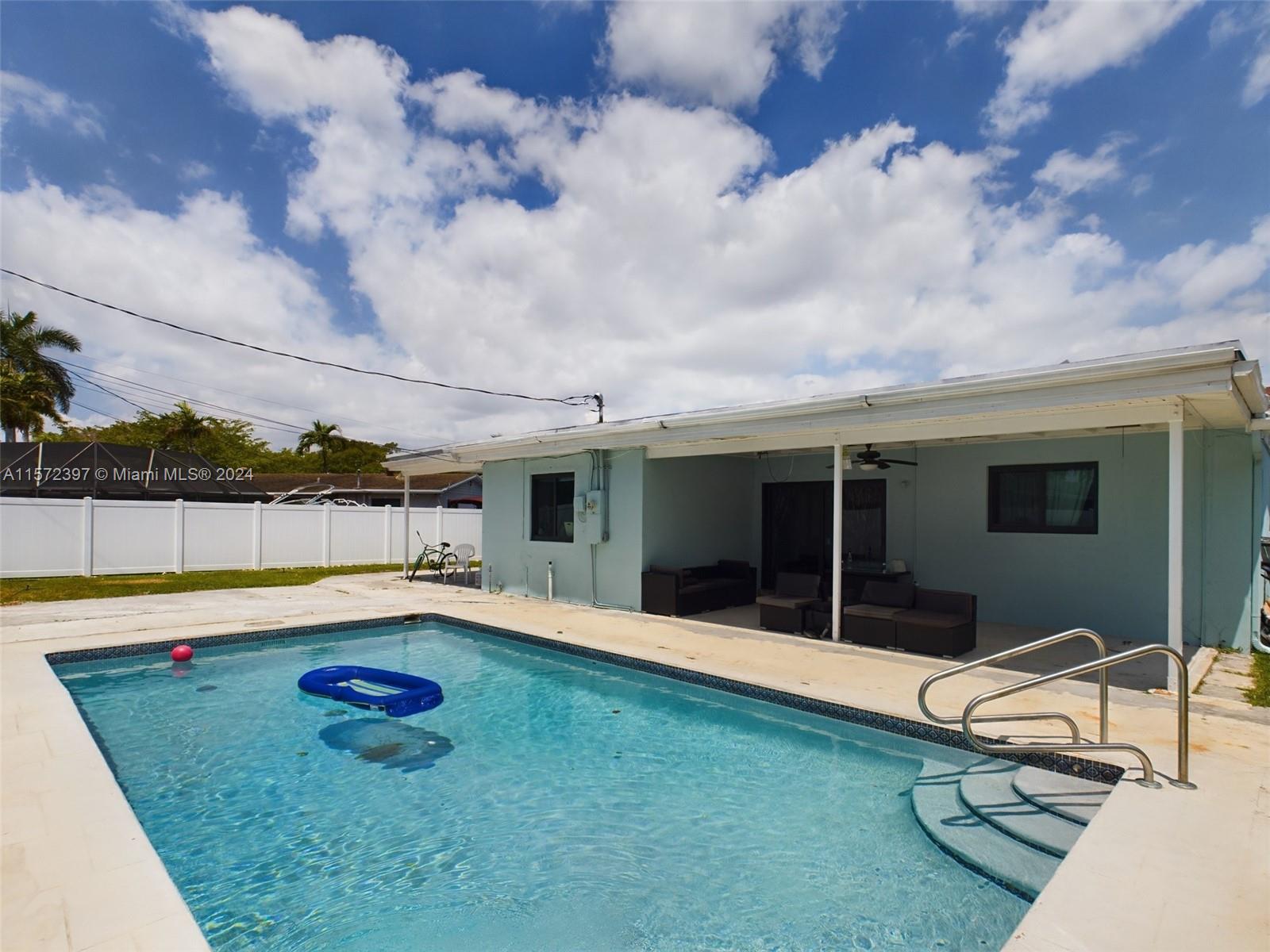 9020 SW 198th Ter