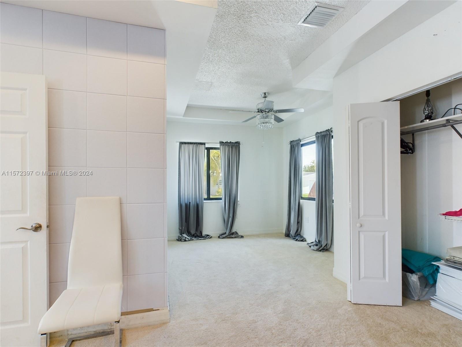 9020 SW 198th Ter