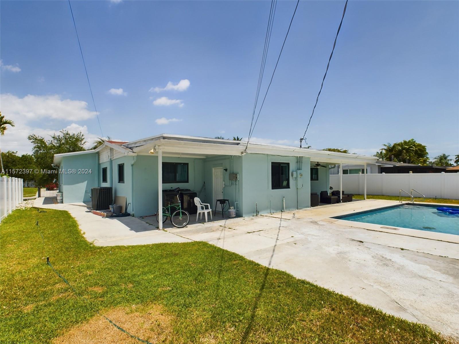 9020 SW 198th Ter