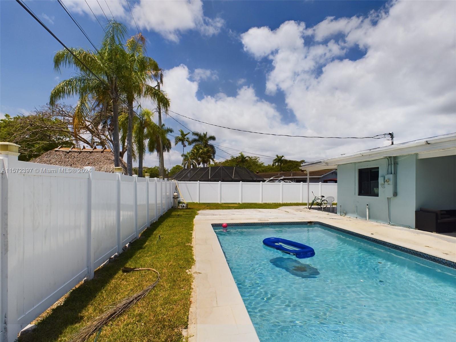 9020 SW 198th Ter