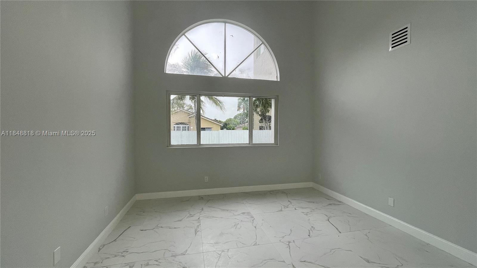212 SW 179th Ave