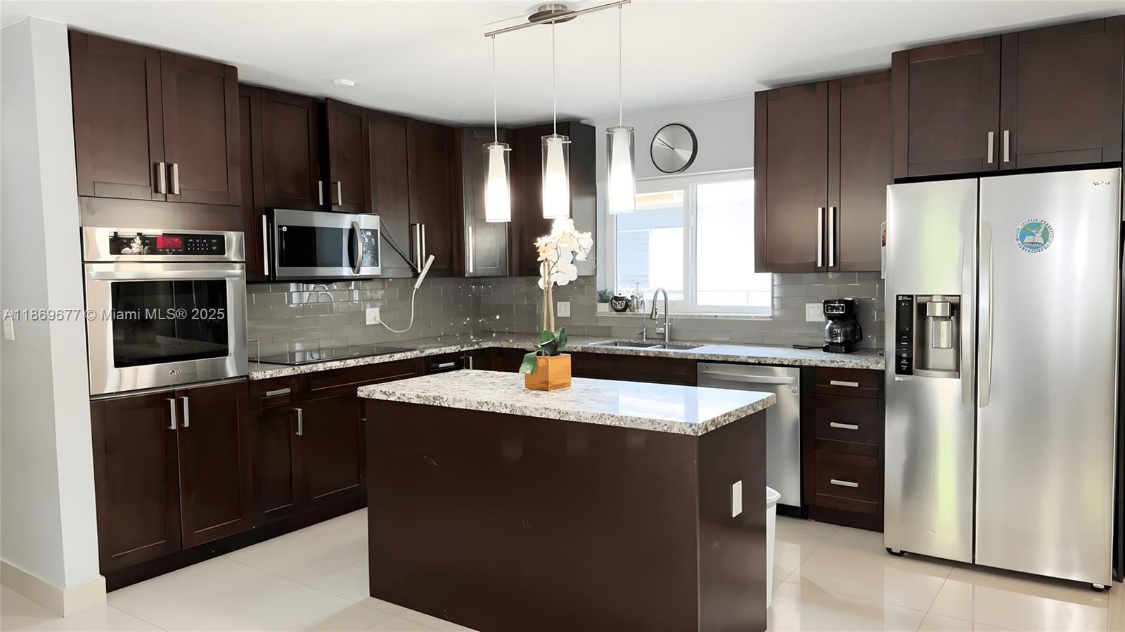 217 S 57th Ter