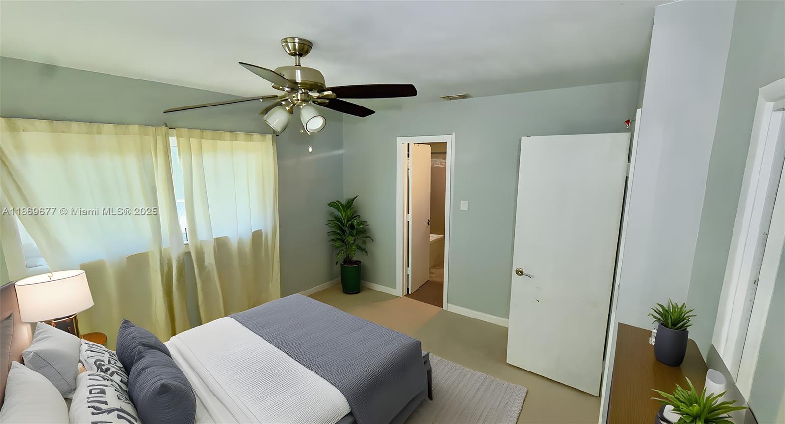 217 S 57th Ter