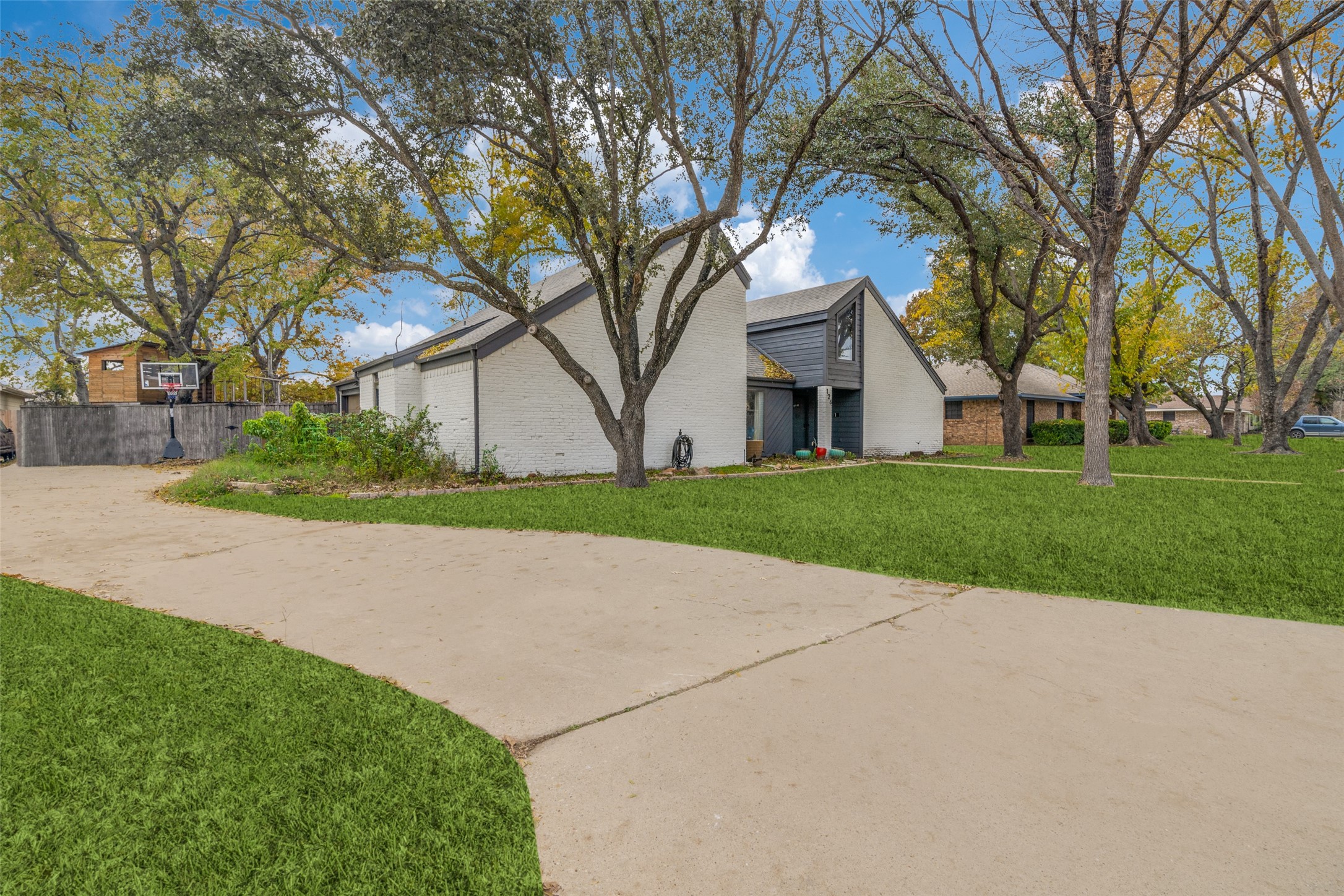 126 Willow Creek Drive