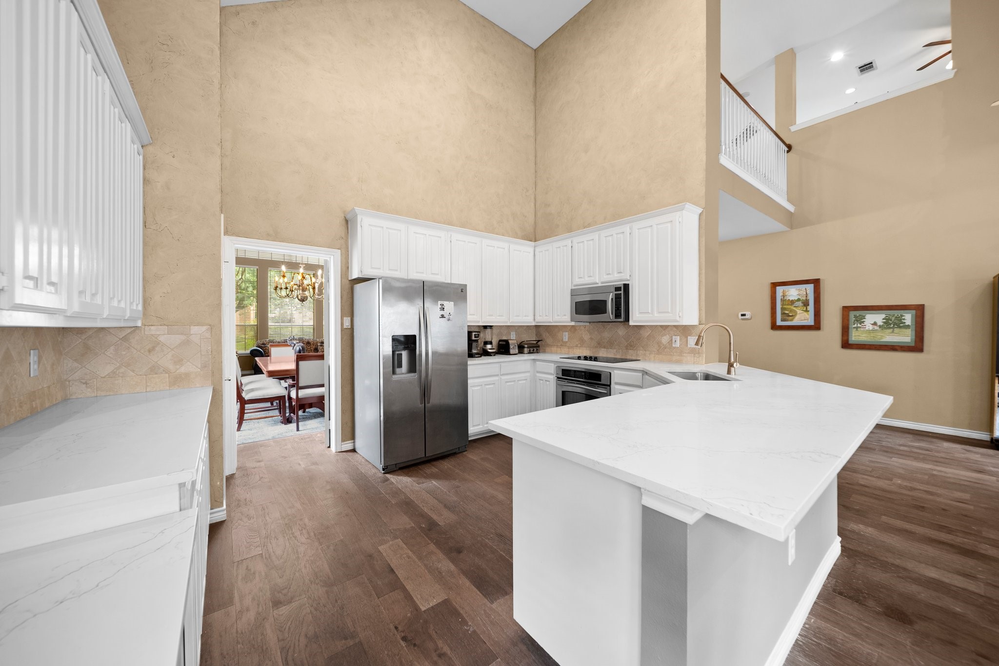 14633 Lakecrest Drive