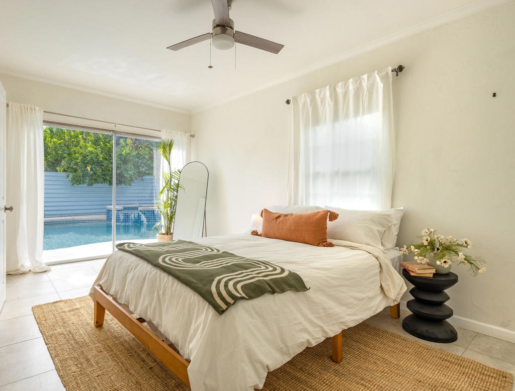 527 N N Paseo De Anza