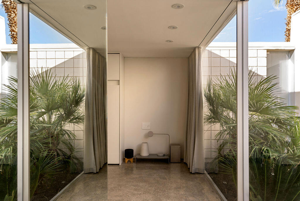 483 Sandpiper Street