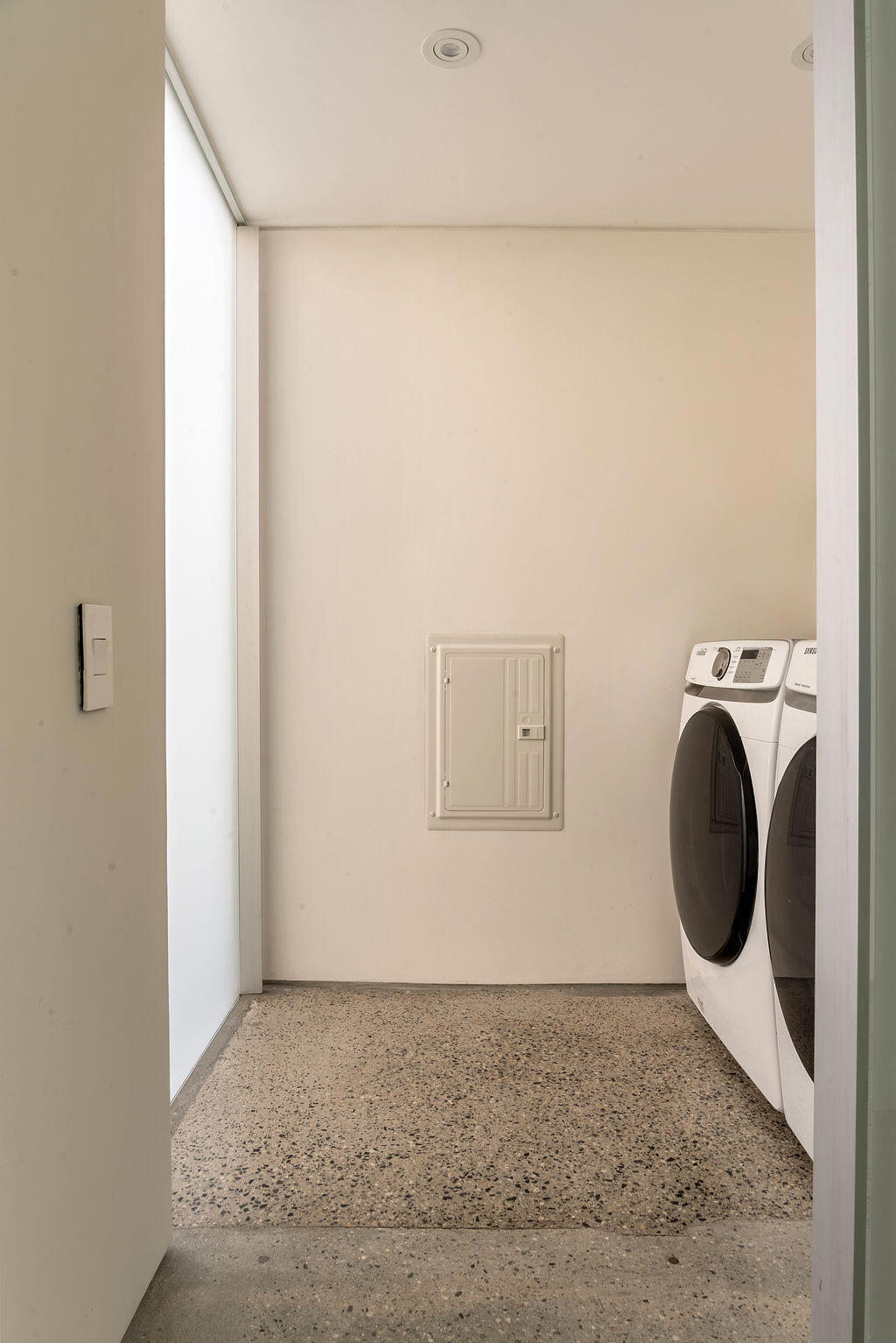 483 Sandpiper Street