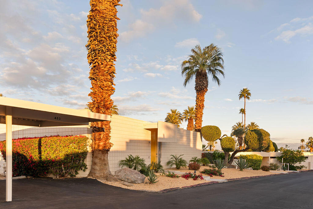 483 Sandpiper Street