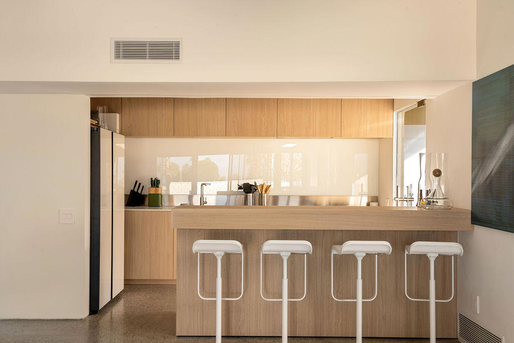 483 Sandpiper Street