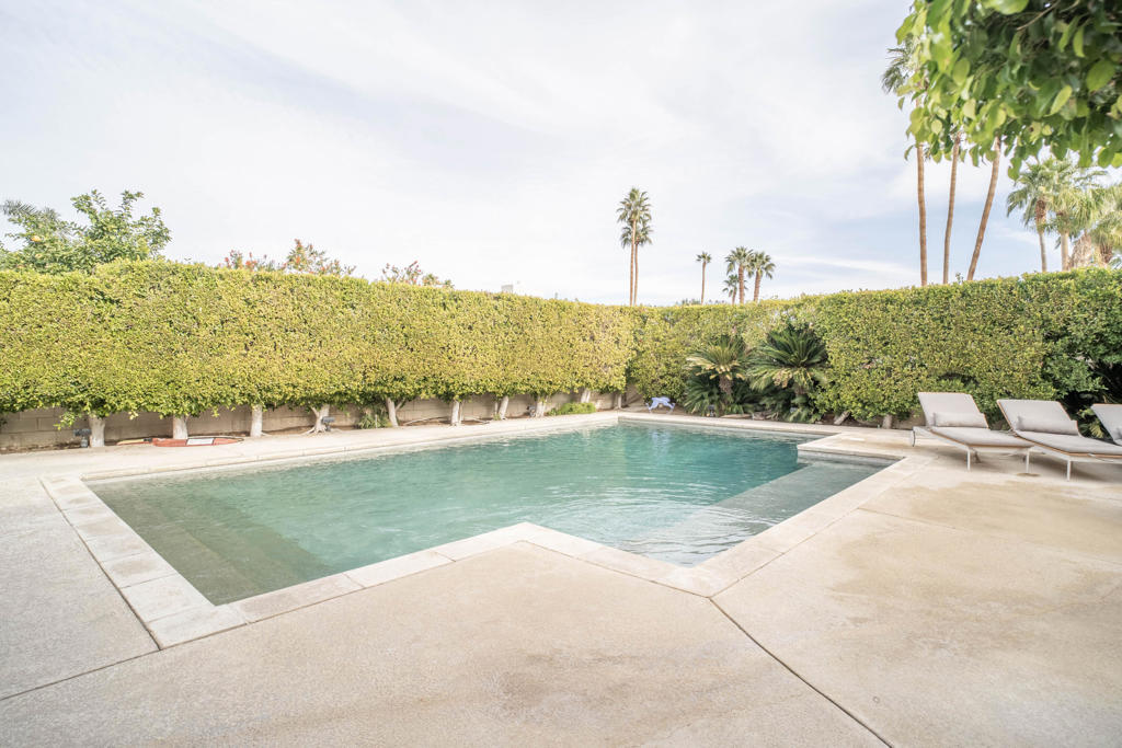 75810 Altamira Drive