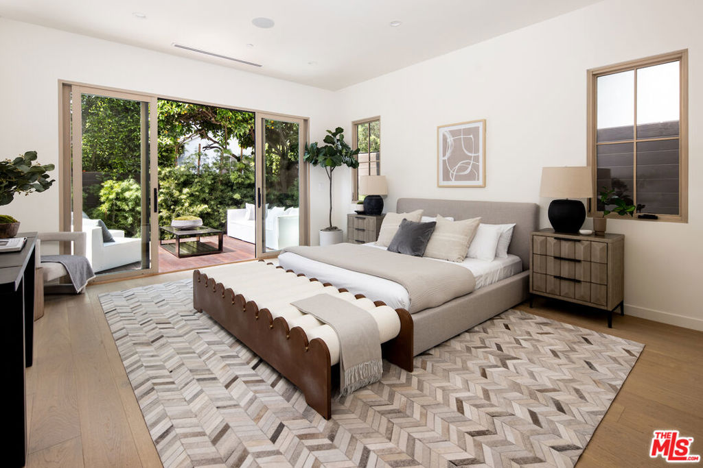 11455 Woodbine Street