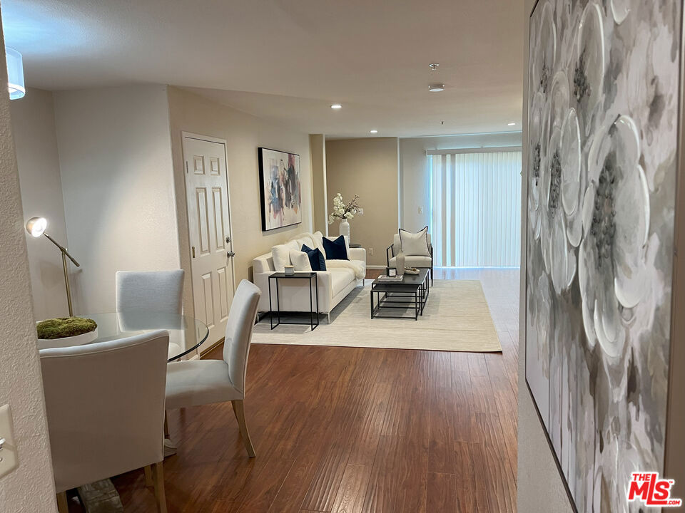 15114 Sherman Way 104