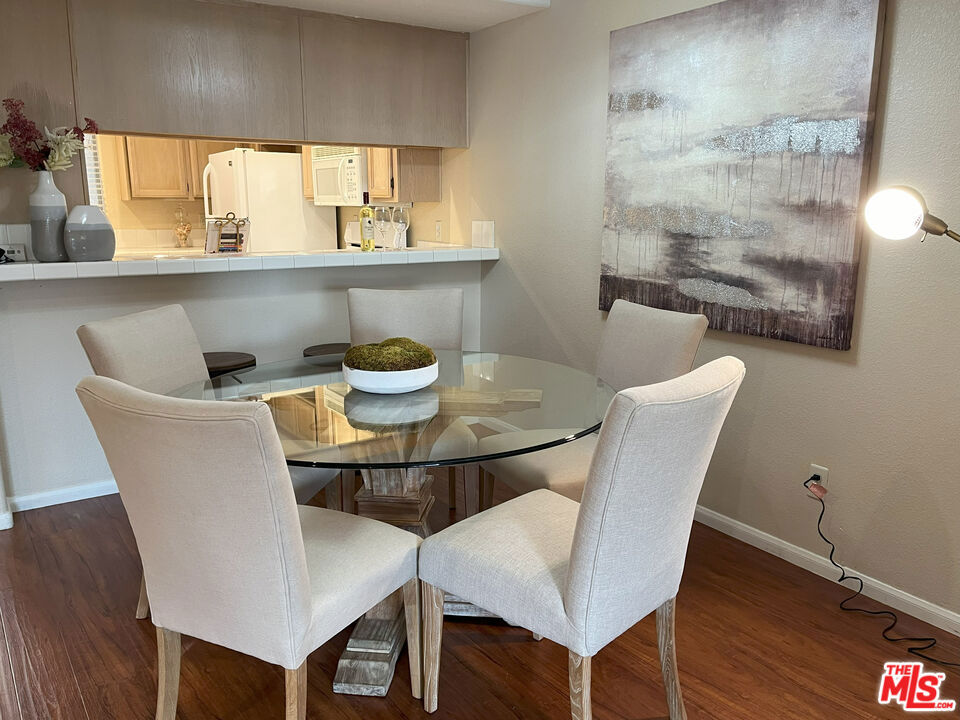 15114 Sherman Way 104