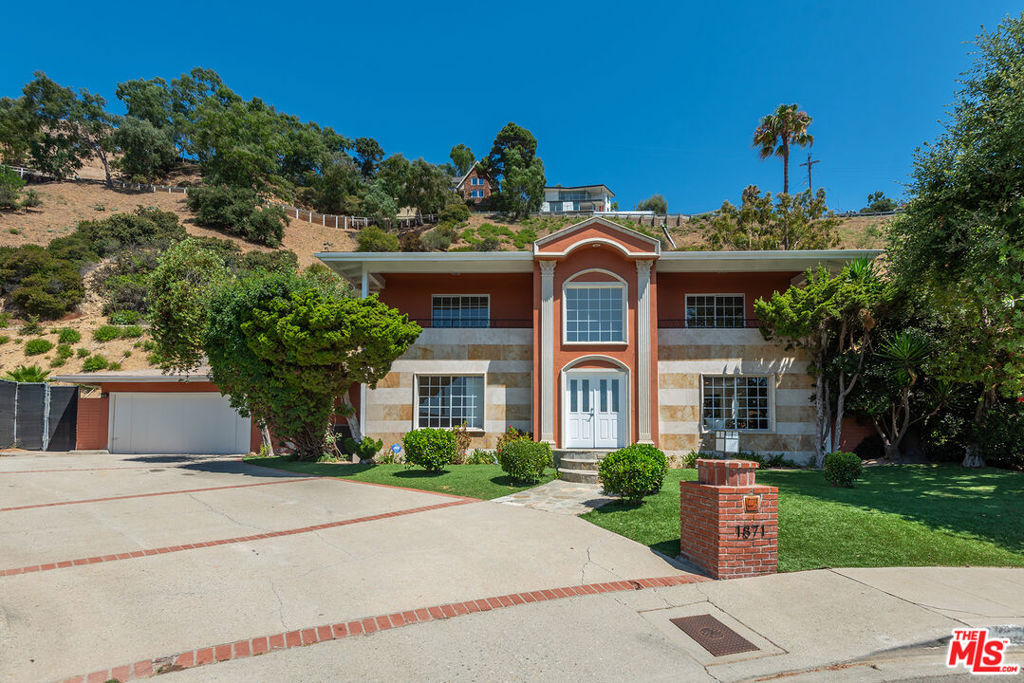 1871 Marcheeta Place