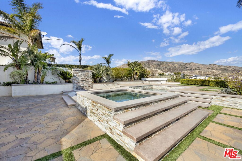 12052 Beaufait Avenue