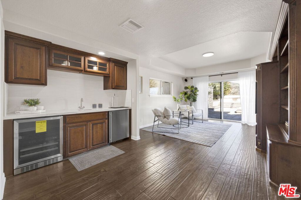 12052 Beaufait Avenue