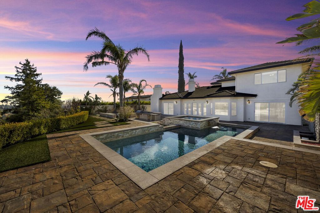 12052 Beaufait Avenue