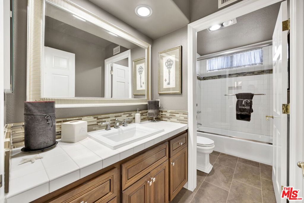 12052 Beaufait Avenue