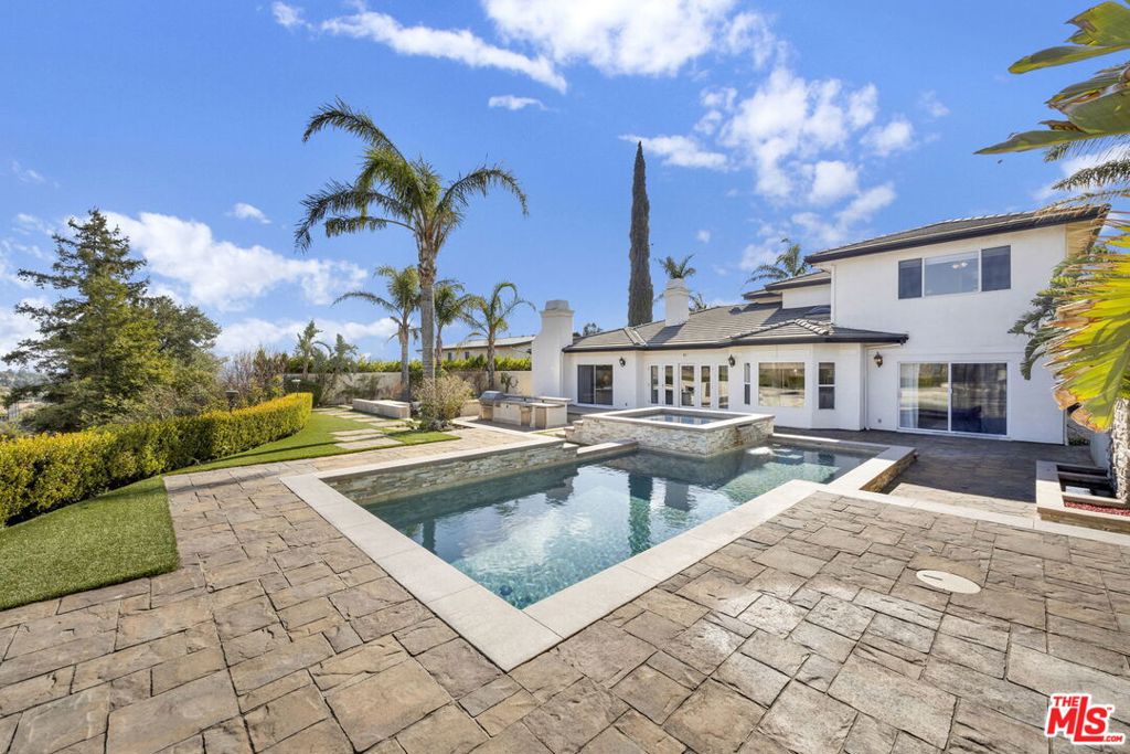 12052 Beaufait Avenue