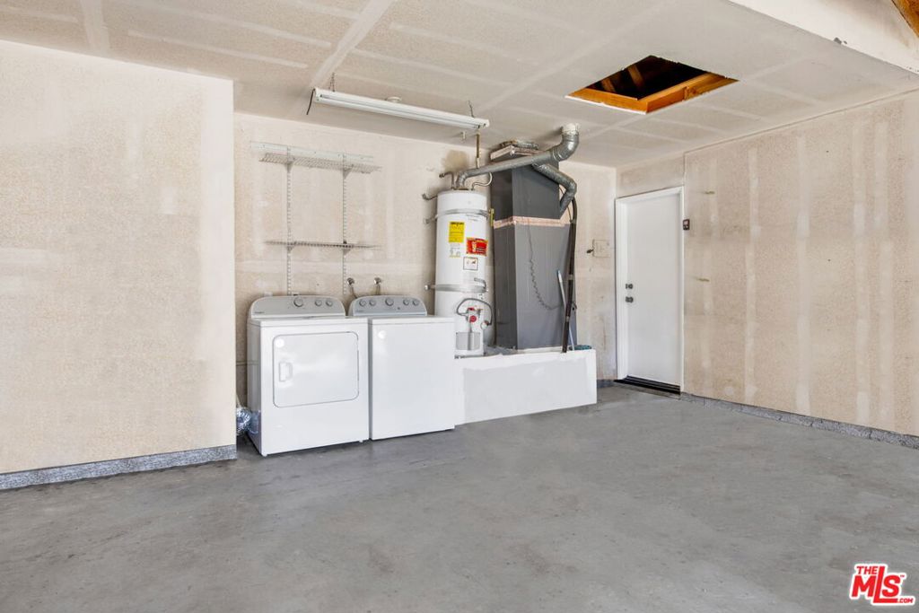 3057 Sleepy Hollow Street