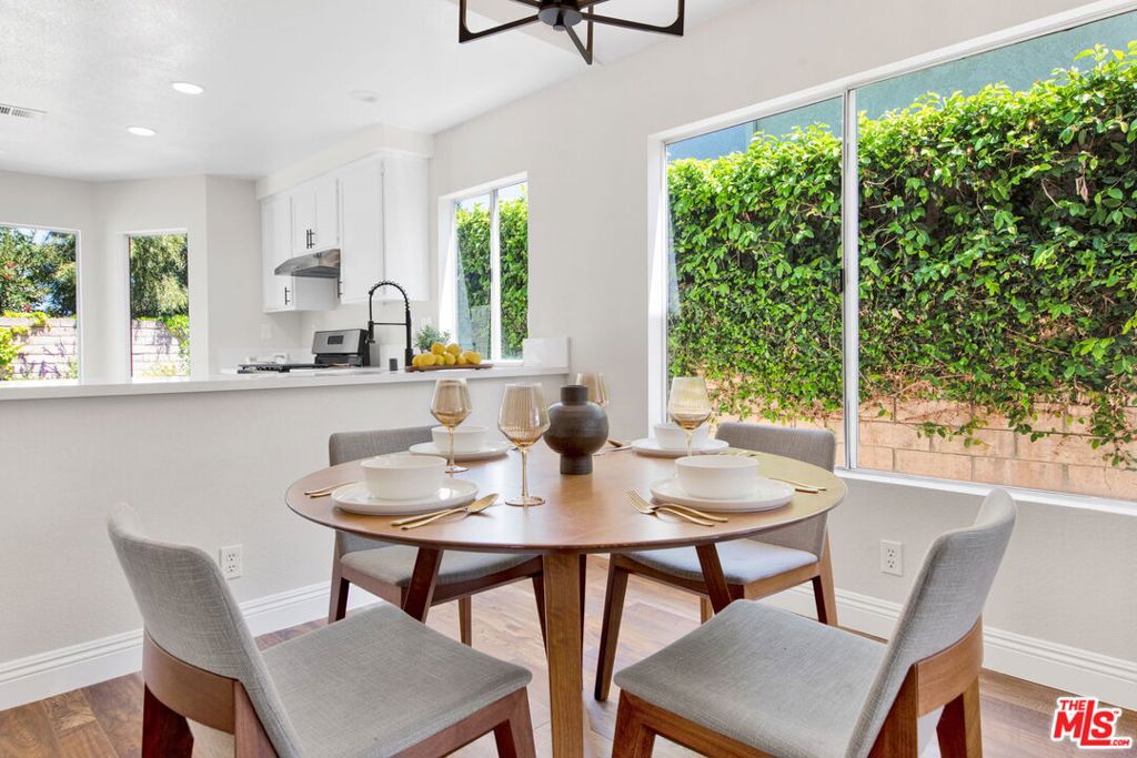 3057 Sleepy Hollow Street