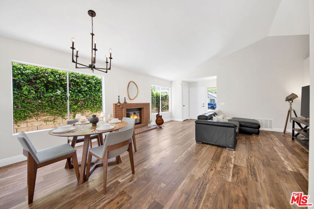 3057 Sleepy Hollow Street