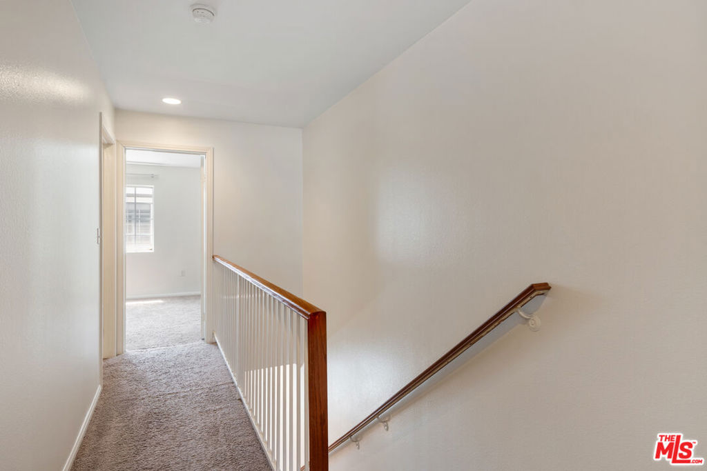 13030 Moorpark Street 3