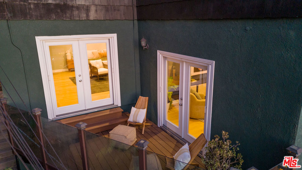 1337 E Palmer Avenue