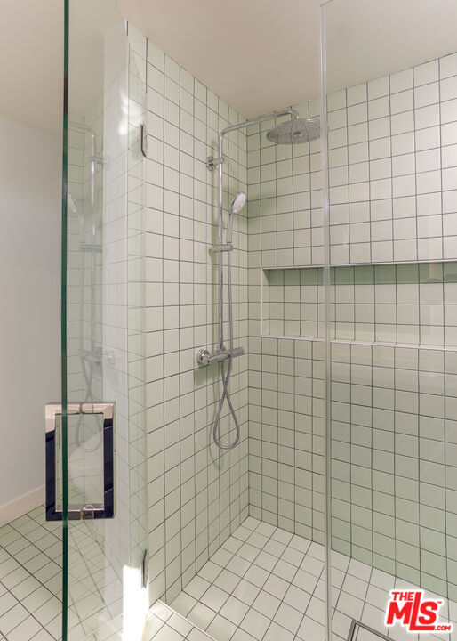 1337 E Palmer Avenue