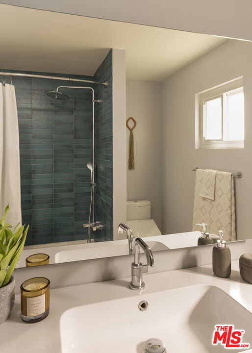 1337 E Palmer Avenue