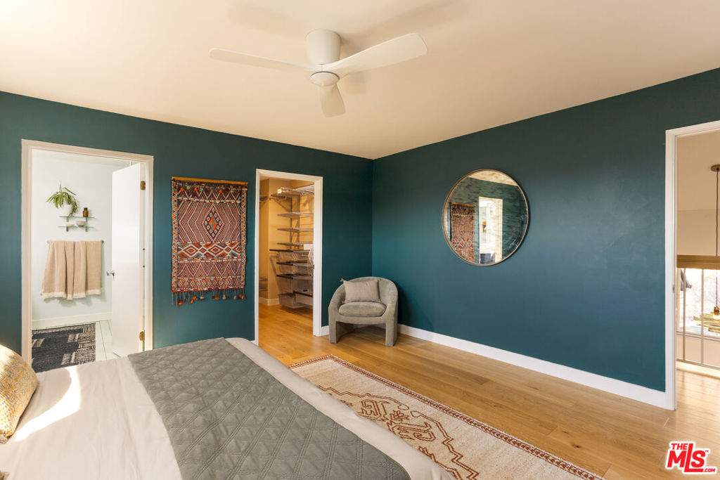 1337 E Palmer Avenue