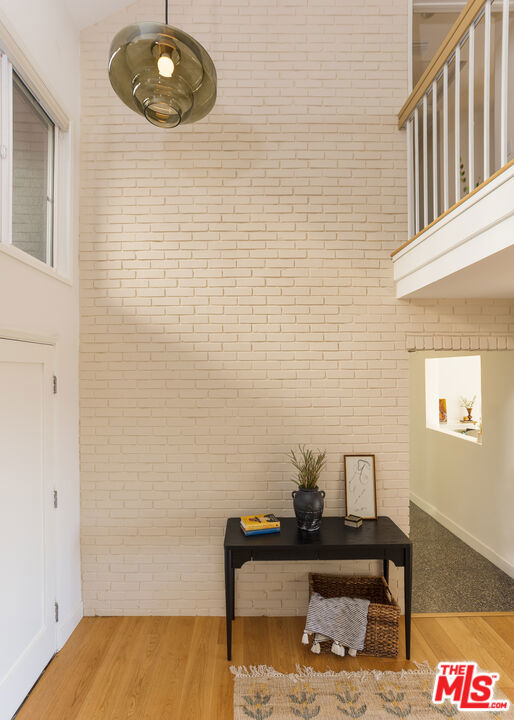 1337 E Palmer Avenue