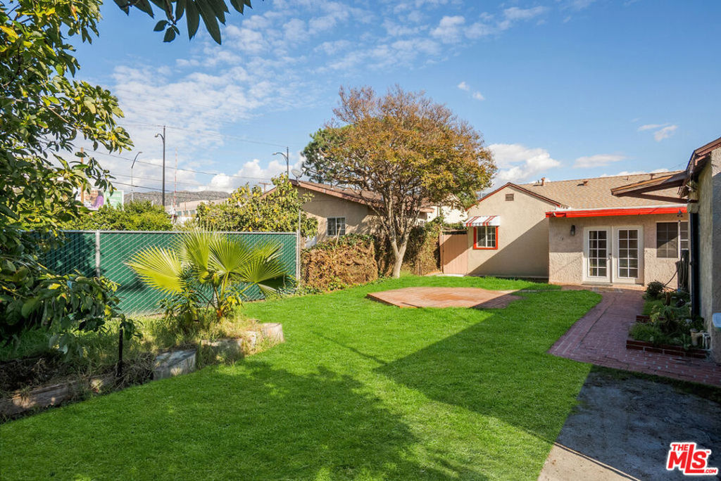 1831 N Buena Vista Street