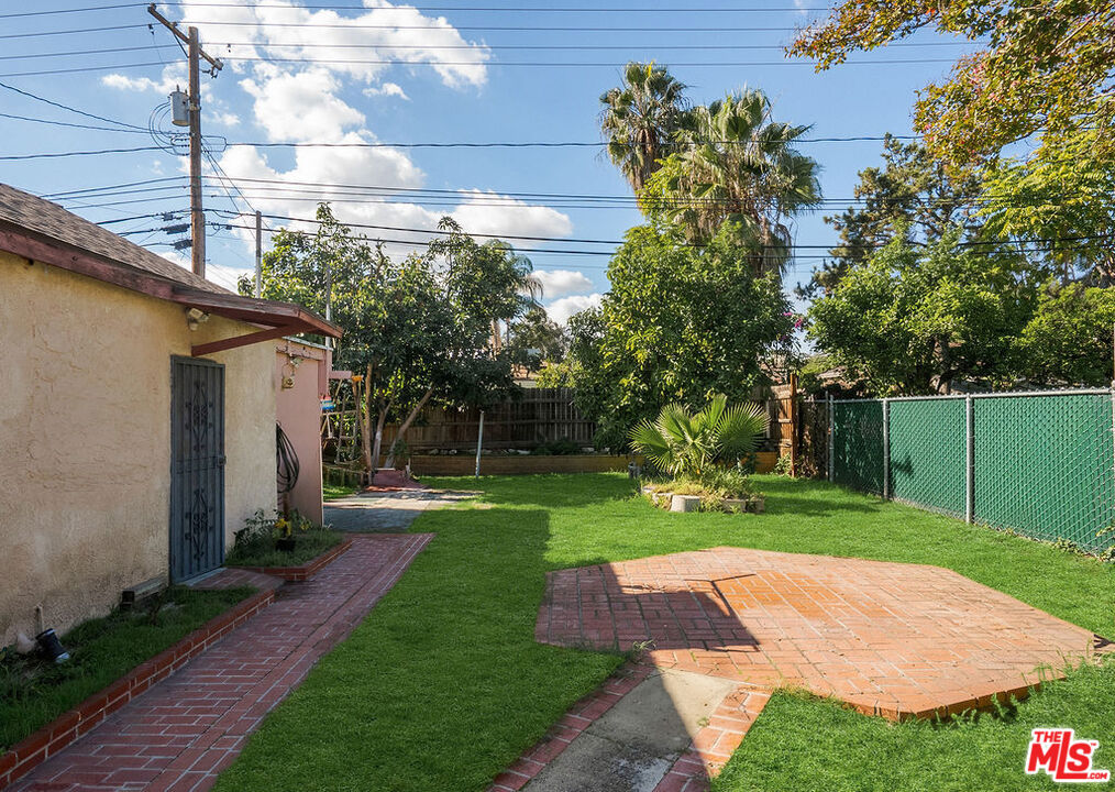 1831 N Buena Vista Street