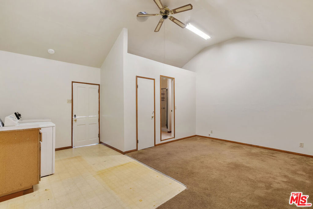 1831 N Buena Vista Street