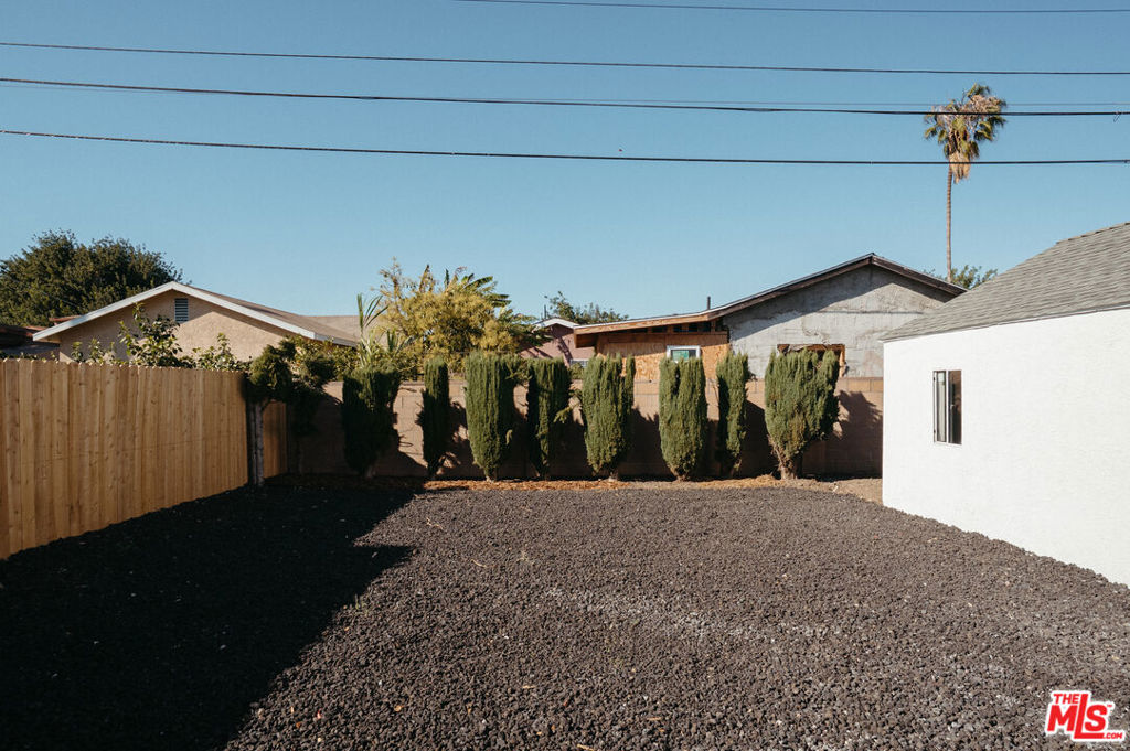 3439 W 59th Place