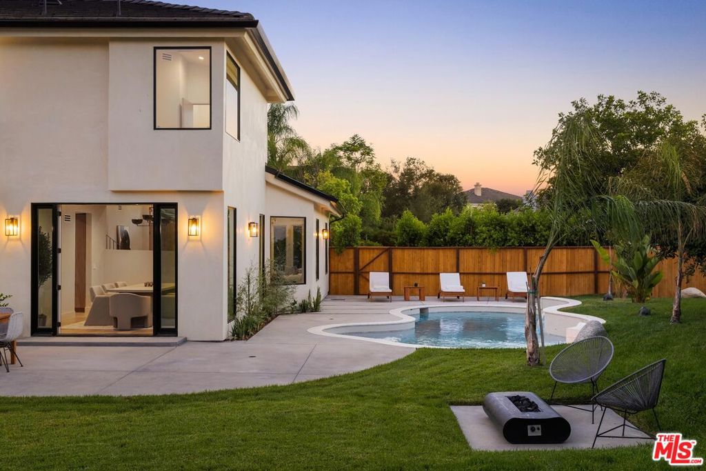 4016 San Remo Way