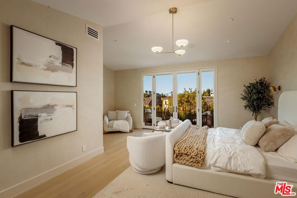 4016 San Remo Way
