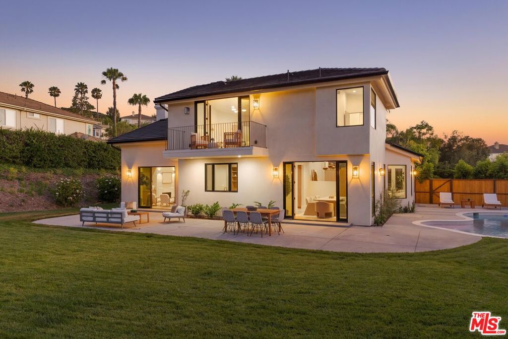 4016 San Remo Way